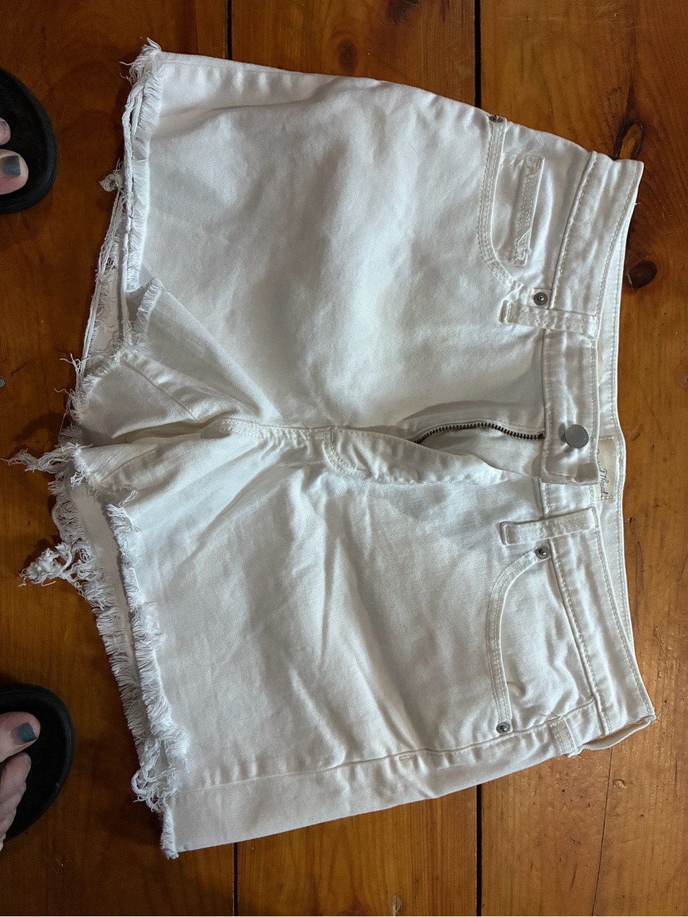 Universal Thread White Distressed Denim Cutoff Shorts
